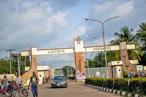 Lateef Jayeola
